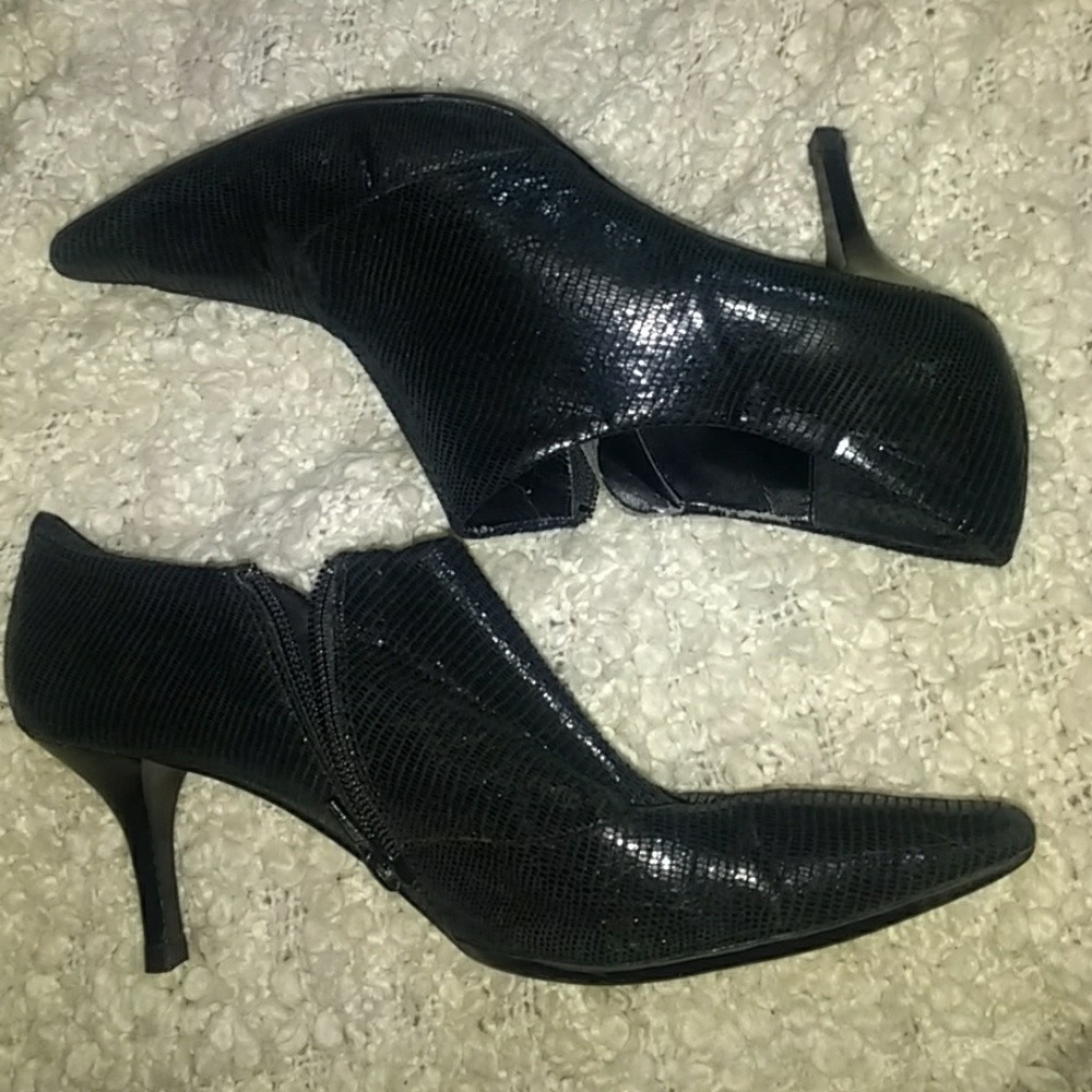 Sparkly booties with gel sole